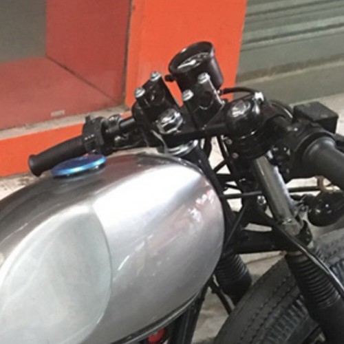 33mm 7/8”Motorcycle Black Uinversal Fork CNC Clip Ons Handlebar Regular Raised - Picture 8 of 8