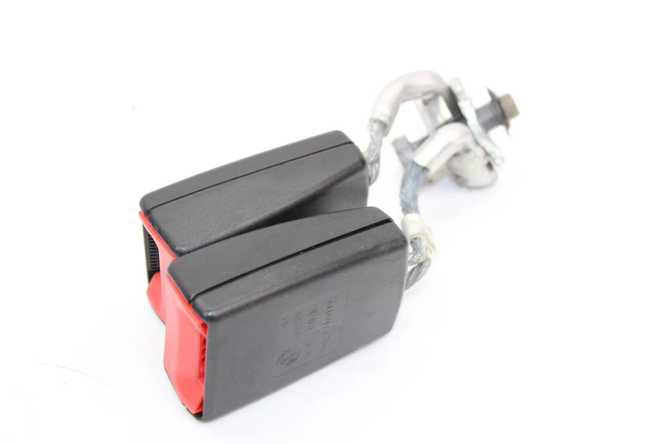 Volkswagen Golf Jetta GTI MK6 2010-2014 hebilla de cinturón de seguridad trasero OEM 1K0857739 Foto 2 de 4