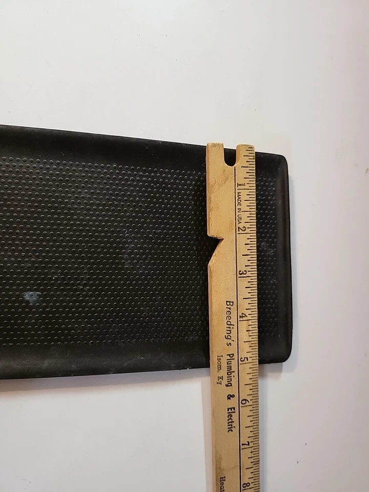 2005-2009 BUICK ALLURE ЛАКРОСС ПЕРЕДНЯЯ КОНСОЛЬ РЕЗИНОВАЯ ПОДКЛАДКА ВСТАВКА 10336839 OEM  - Изображение 4 из 4