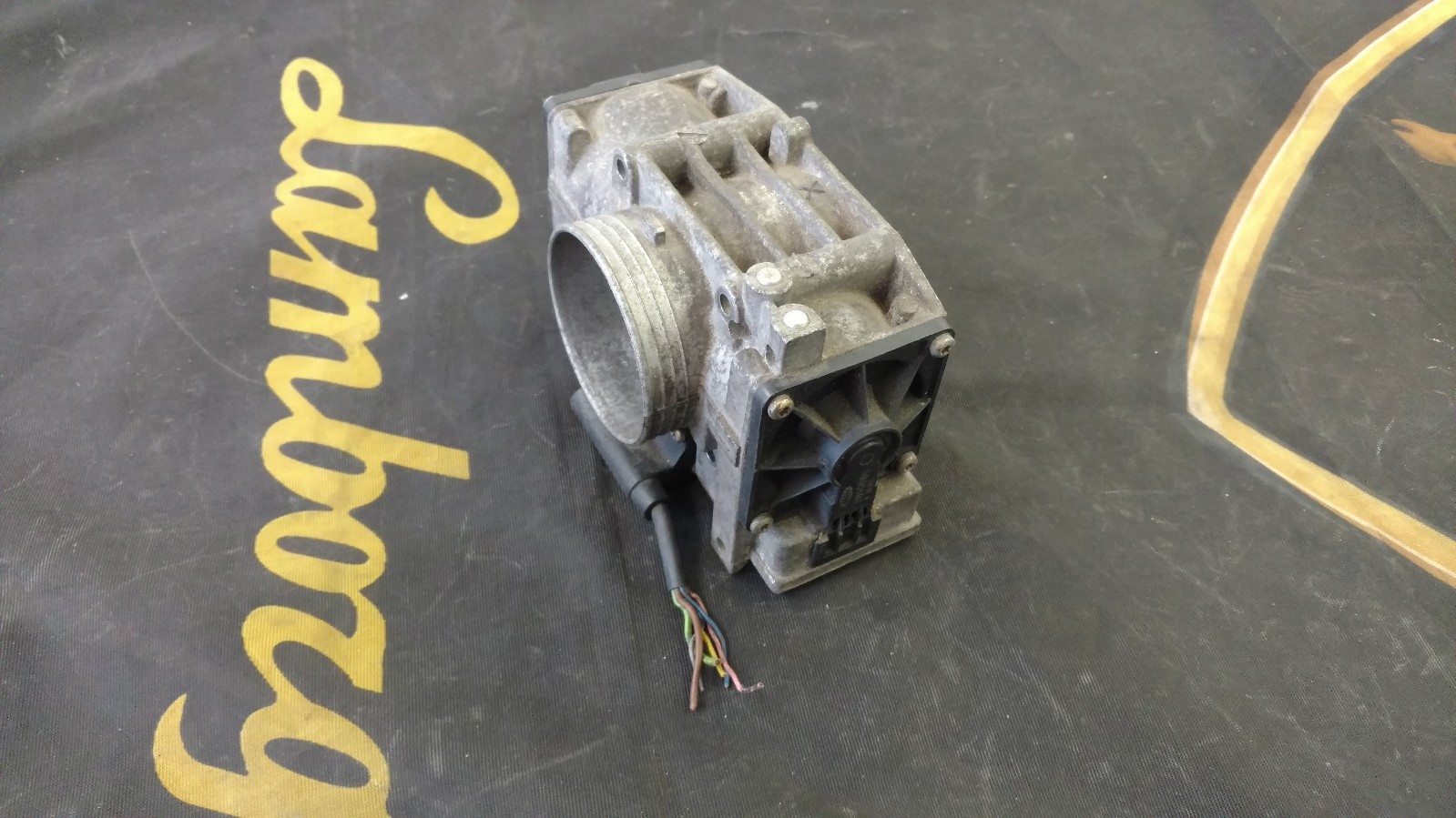 LAMBORGHINI MURCIELAGO THROTTLE BODY VALVE ASSEMBLY OEM 0013000325