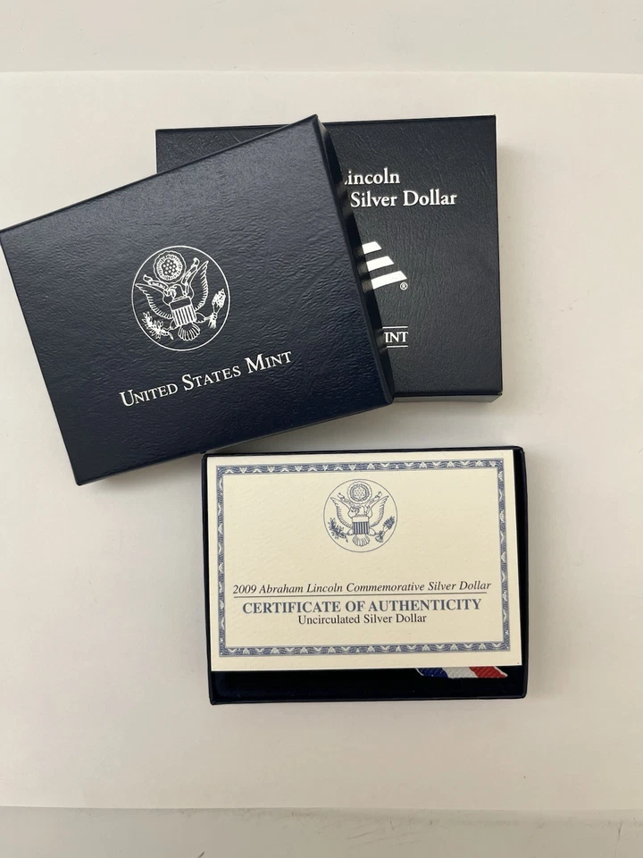 2009 Abraham Lincoln Commemorative Uncirculated Silver $1 Box and COA NO COINS - Image 4 of 4