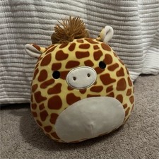 Original Squishmallows Gary Giraffe yellow and brown 10 inch. new. tag removed.