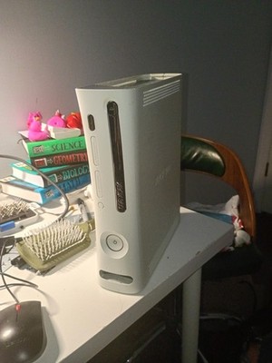 Xbox 360 Falcon with power supply (tested and repasted)