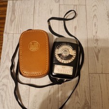 Vintage DeJur Amsco Dual Professional Light Meter Photo Exposure in case -