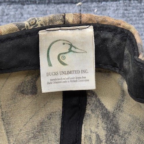 VINTAGE Ducks Unlimited Hat Cap Mens Strap Back Camo Logo Hunt Fish Outdoors - Picture 11 of 13