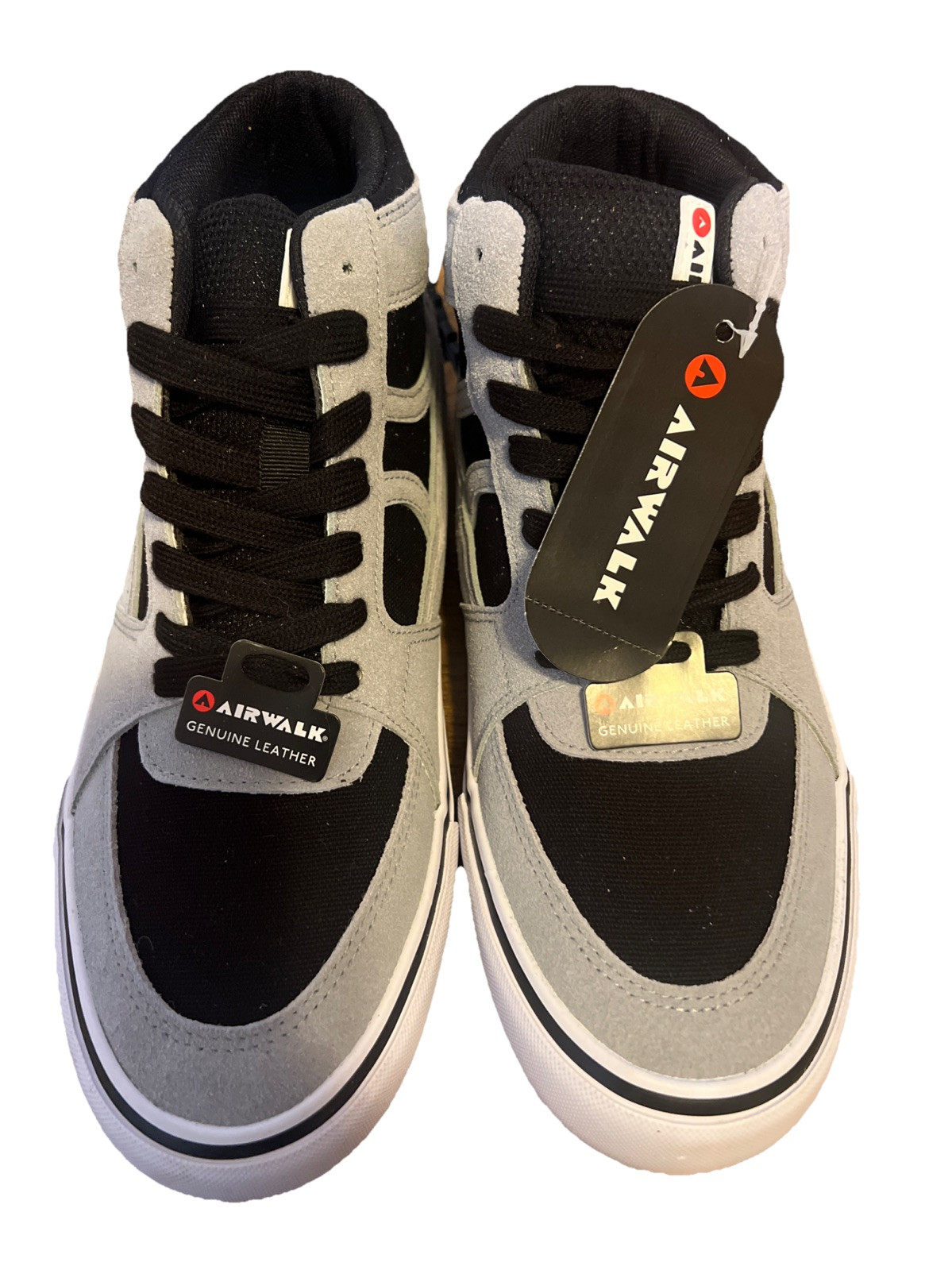 New Mens Airwalk Skate Shoes Genuine Leather Size 9.5 9 1/2 High Top  Gray Black