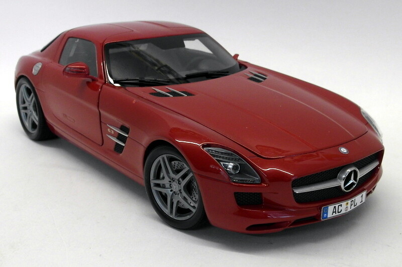Mercedes-Benz SLS AMG ミニカー レッド 1/18 Mini Champs Mercedes Benz SLS AMG 1/18 Diecast Car Red | eBay