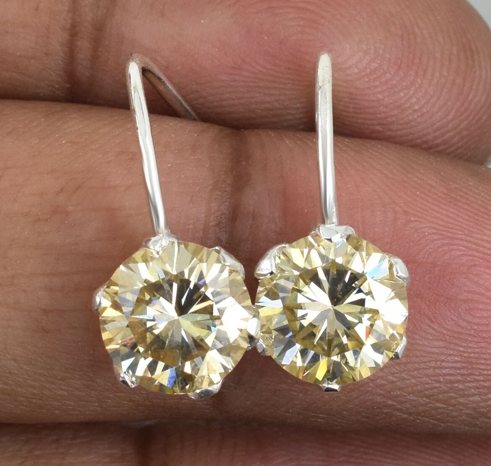 Pendientes colgantes de diamantes champán con certificación de 4,5 quilates - Envío gratuito y tarifas. Foto 2 de 4