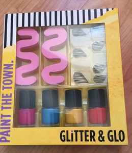 glo nail polish