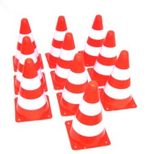 10 Stück Pylonen Verkehrshütchen Warnkegel Fußball Hütchen Kegel Pylone Neu