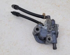 Yamaha Wave Raider venture 701 Dual Carb Oem Oil Pump Mikuni Lines 62T
