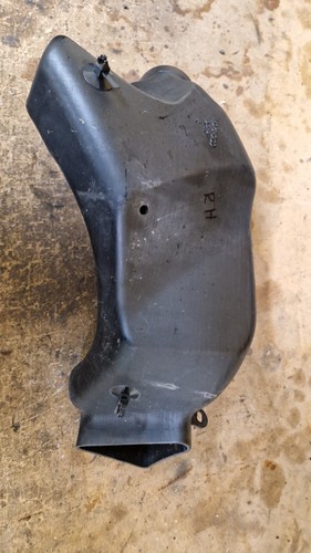 KAWASAKI NINJA ZX14R ZZR1400 GEN 1 2006- 2011  RHS AIR INTAKE DUCT PIPE - Picture 1 of 7