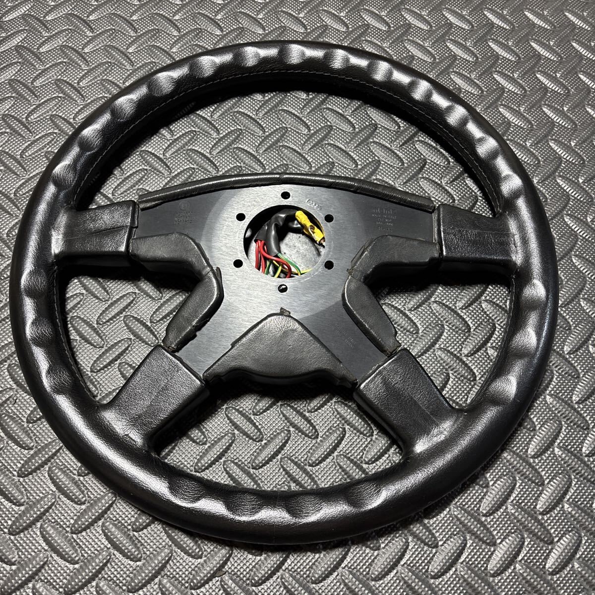 MOMO TYP 38 ステアリングホイール (AMG) AMG MOMO Steering Wheel 380mm Mercedes Benz W126 W124 W201 190E
