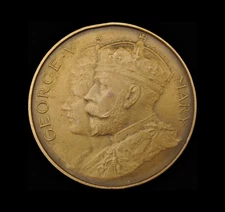 1911 GEORGE V CORONATION KINGS LYNN 38mm MEDAL - BY LEWIS
