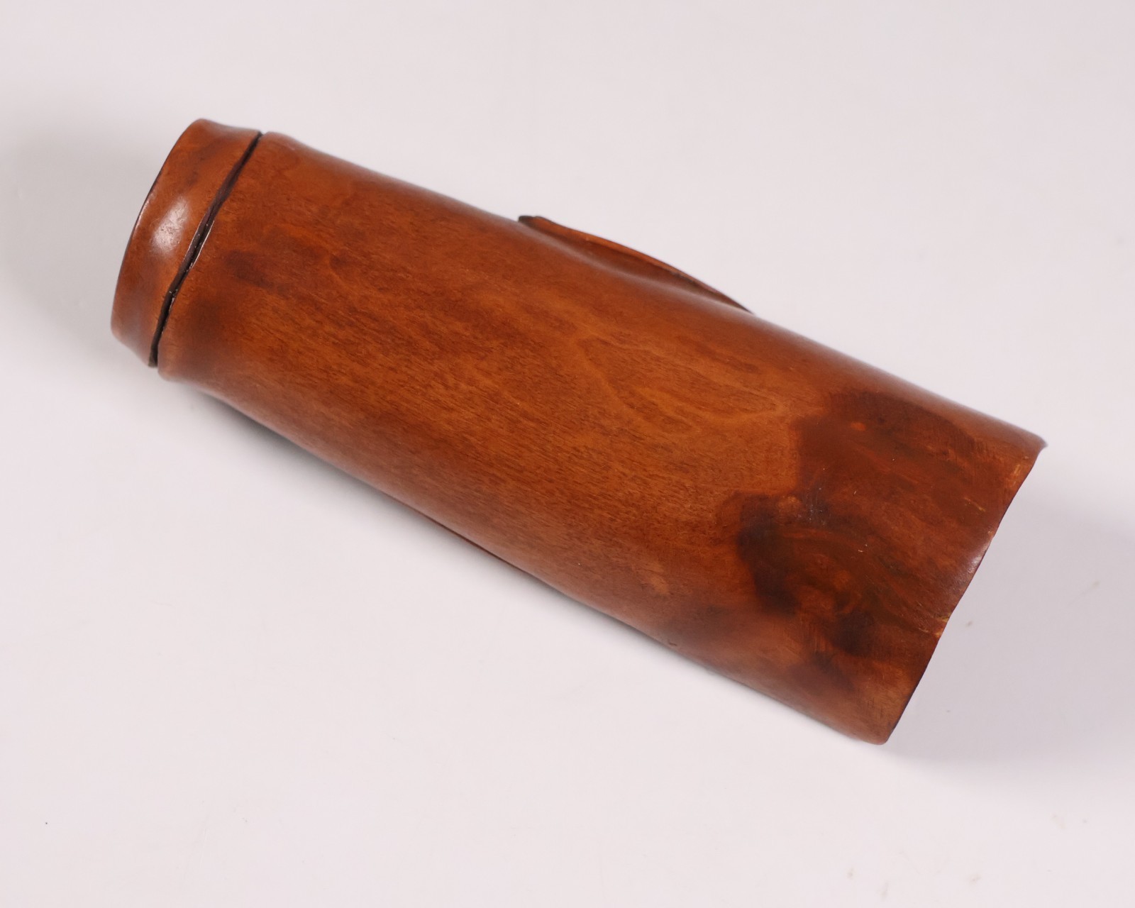 Japanese Wooden Bat Shaped as Tea Scoop Netsuke 3.1inch Inro Ojime Figurine