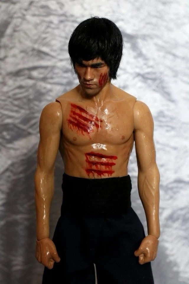 BRUCE LEE ENTER THE DRAGON custom - ENTERBAY/hot Toys 1:6 - Immagine 2 di 4