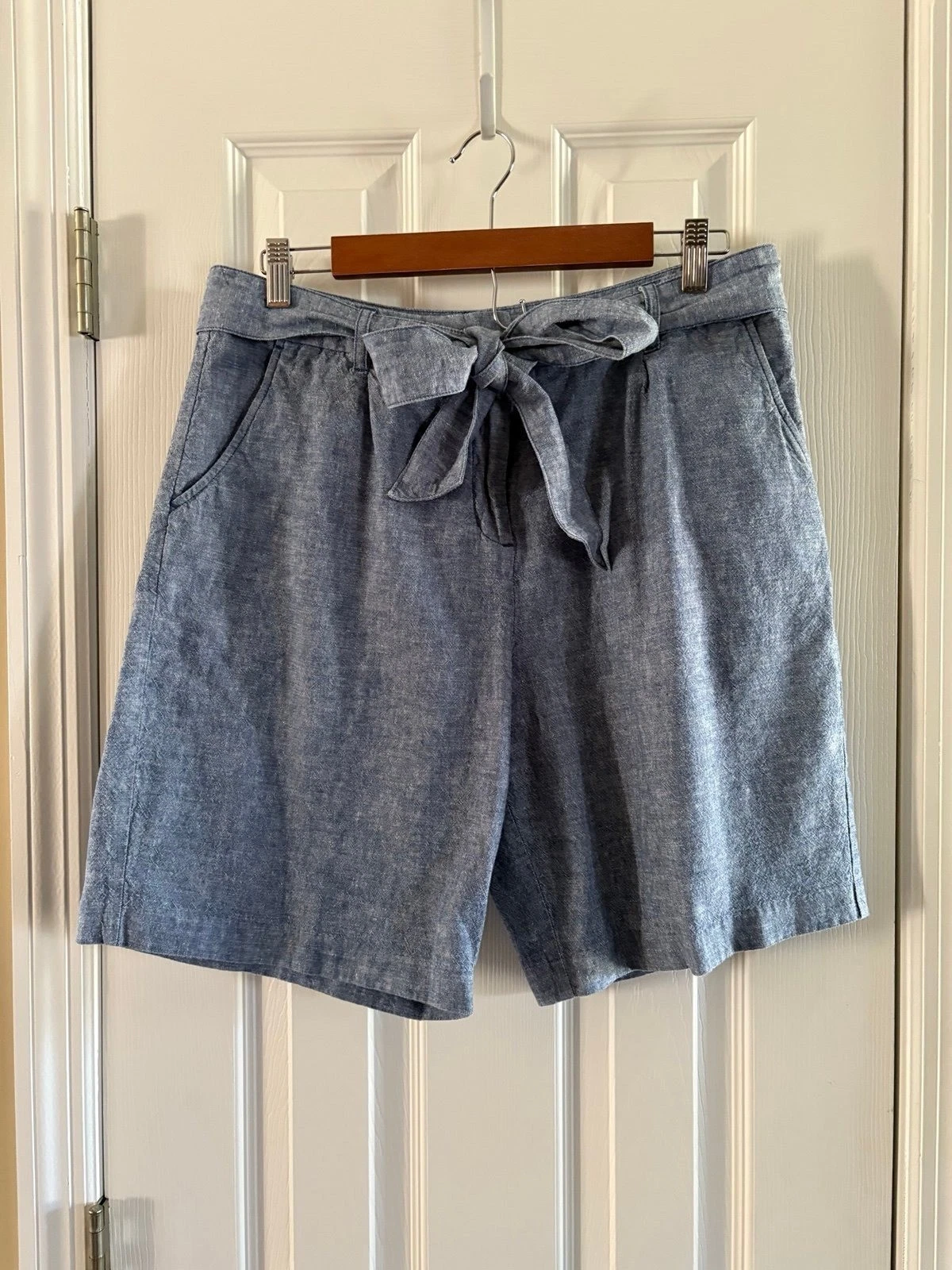 Boden Blue Linen Blend Shorts
