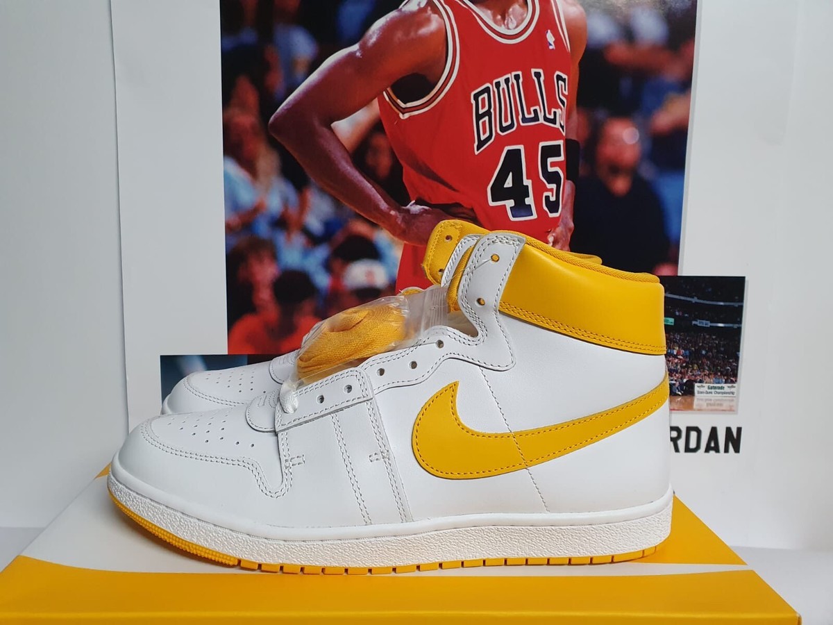 Nike Jordan Air Ship PE SP University Gold Men's UK 11 EUR 46