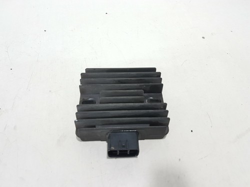 REGOLATORE DI TENSIONE ORIGINALE YAMAHA XMAX 400 2014 - Foto 2 di 3