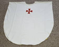 PRIEST CLERGY OFFICIANT VESTMENT CHASUBLE WHITE W/CROSS PATTEE SMALL/PETITE 1