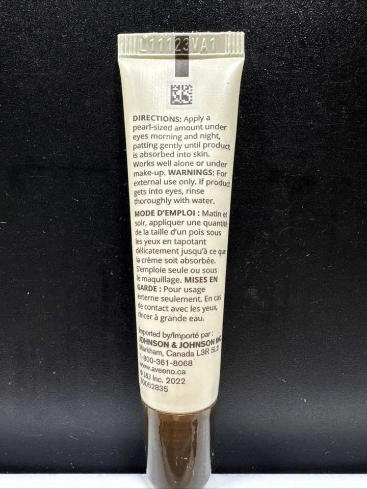 Crema de ojos Aveeno Absolutely Ageless 0,47 fl oz. (14 ml) Antienvejecimiento *(¡LEER-SIN CAJA!) Foto 2 de 4