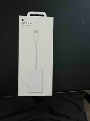 Apple USB-C to SD Card Reader White - Genuine - Brand New never been used