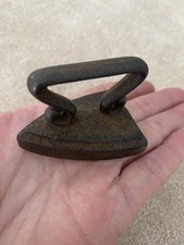 Antique Vintage Miniature Toy Cast Iron Sad Iron