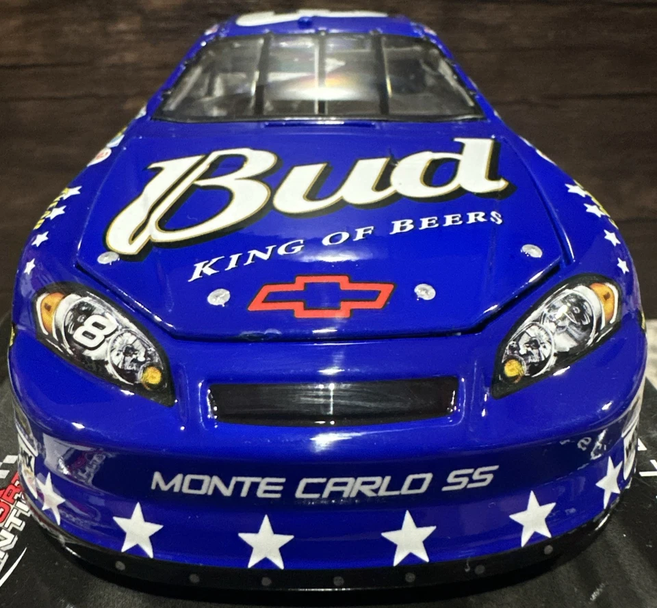 NASCAR 2007 Dale Earnhardt Jr Budweiser estrellas y rayas oro 1/24 acción fundido a presión Foto 3 de 4