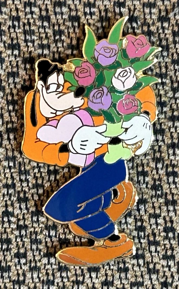 Valentine's Day 2004 Walt Disney World Patches & Pins (1968-Now