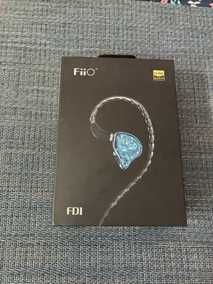 Fiio FD1 Black Dynamic Driver In Ear Earphones With Detachable Cables