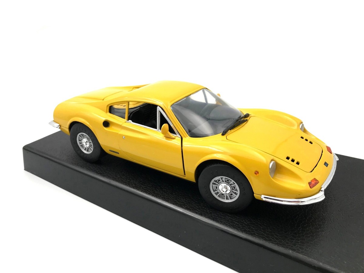フェラーリFerrari 246GT Dino イエロー 1:27.52 Hot Wheels Ferrari Dino 246 GTS Yellow 1:18 DieCast 1998