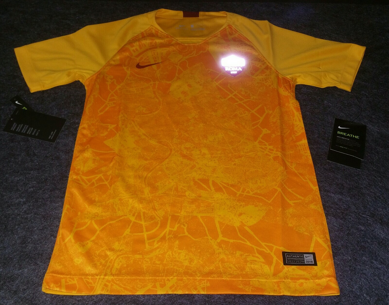 Picture 1 of 8