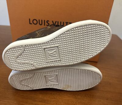 Louis Vuitton Patent Monogram Frontrow Sneakers MS1220 Size 36