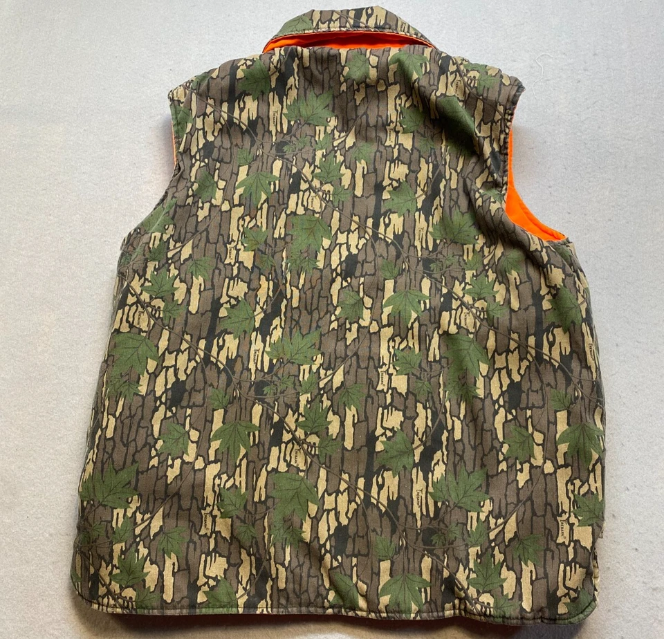 VTG Winchester Puffer  Vest Mens M Camo Orange Reversible  Trebark Hunting FLAW - Image 3 of 4