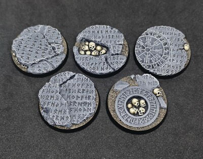 40mm BEMALTE Runen Resin Basen x5 für Warhammer 40.000 40k Space Wolves
