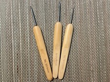 ChiaoGoo Crochet Hooks with Metal Heads and Bamboo Grips