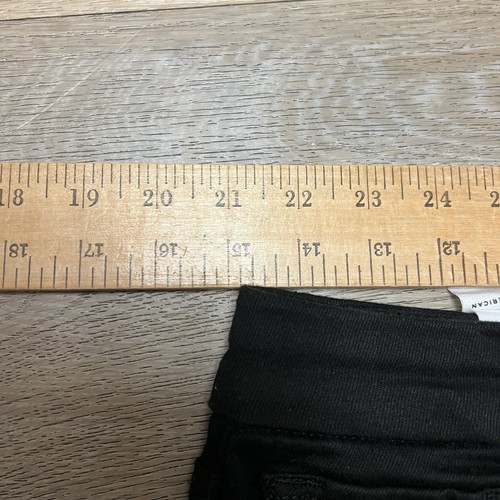 Neu Good American Petite BOOTCUT-JEANS GPB47SBTE SCHWARZ001 10/30 Größe 30 x 30,5 neu mit Etikett - Bild 13 von 16