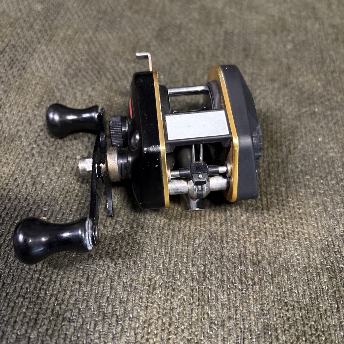Shakespeare President II Bait Casting Reel 1980HB & ABU Garcia