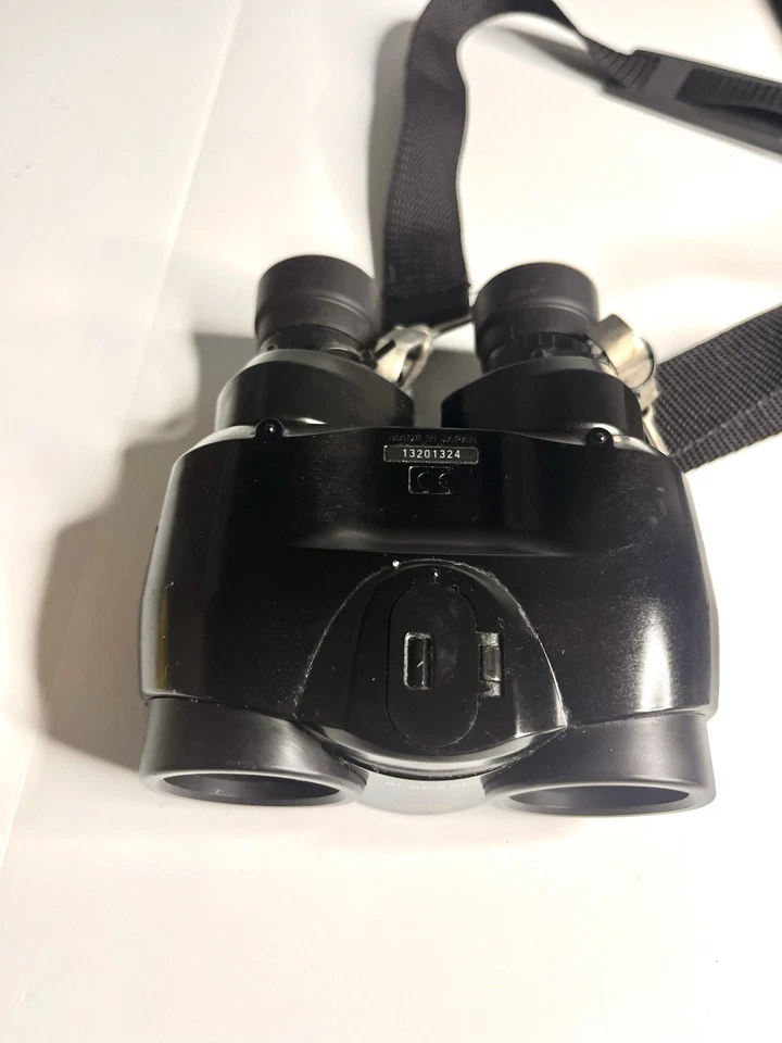 Canon IS 10X30 Binoculars Image Stabilizer w Neck Strap Working - Image 3 of 4