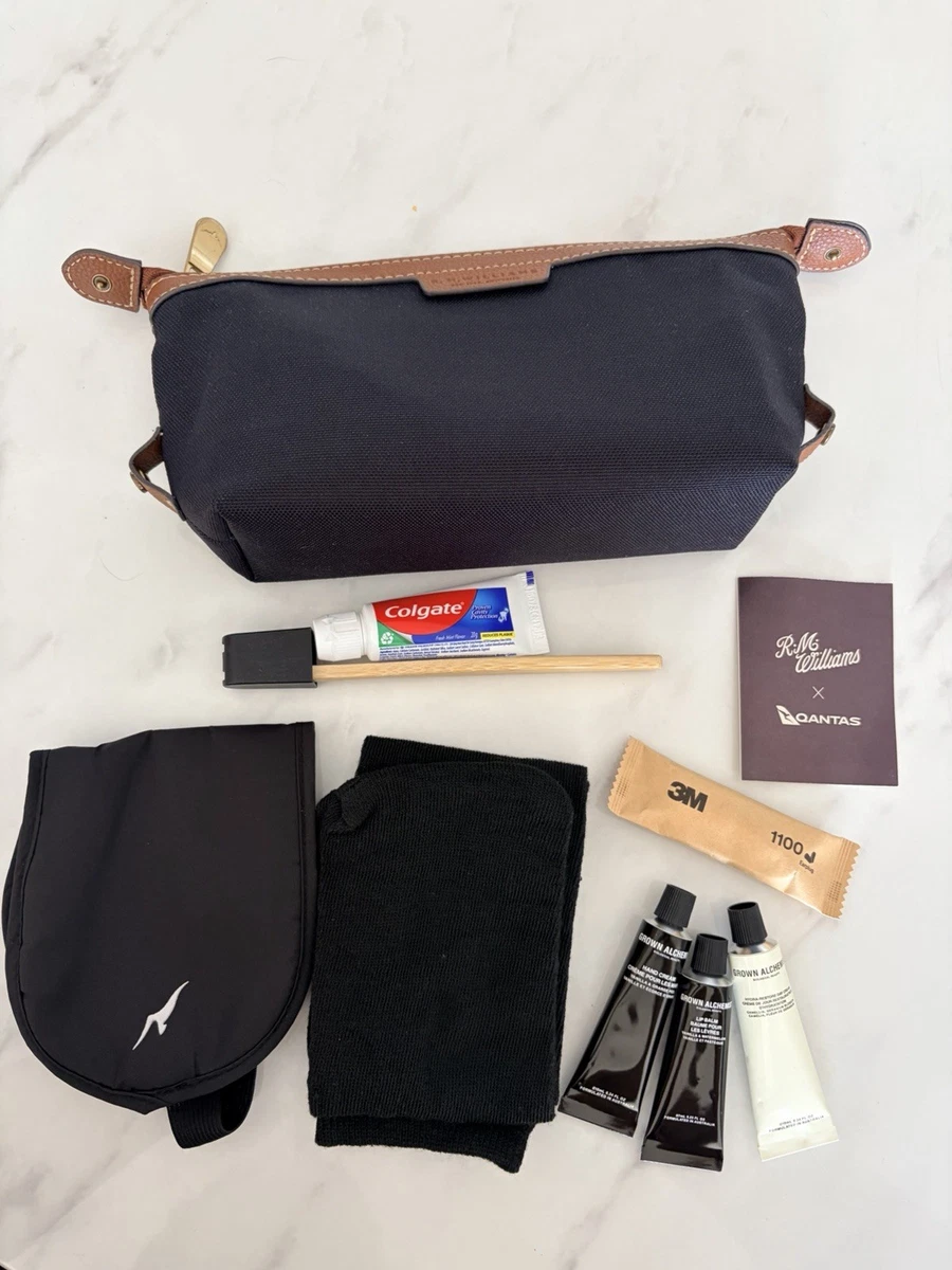 Qantas RM WILLIAMS business class amenity toiletries kit bag inflight eye mask