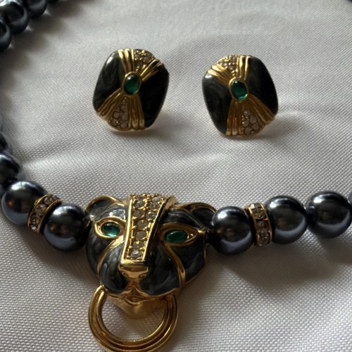 Kenneth J Lane for Avon Necklace Gold Plated Panther Head Pendant Earrings set