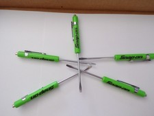 Snap on Tools Pocket Screwdriver, Flat Tip Screwdrivers-GREEN ~ Magnetic End