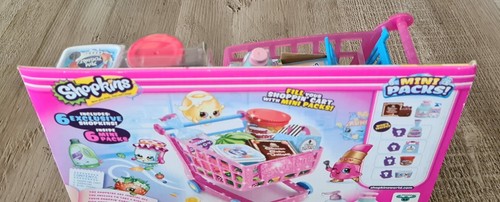 Shopkins Small Mart Shoppin' Cart, Collector's Edition Shopkins & 6 Mini Packs - Picture 7 of 8