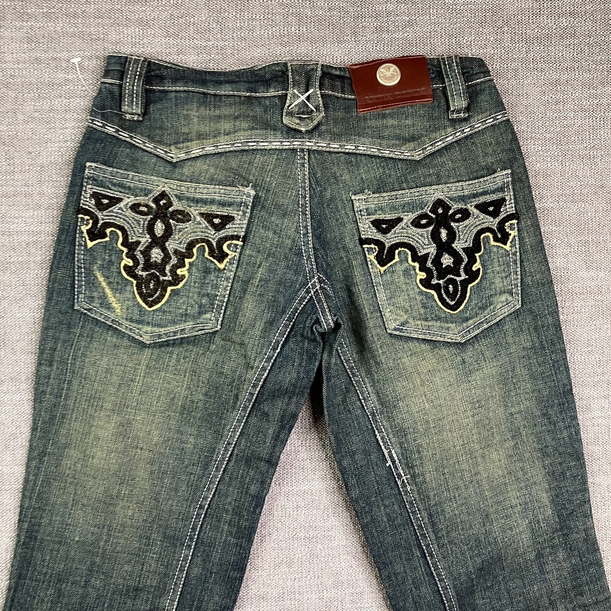 Antik denim 2025