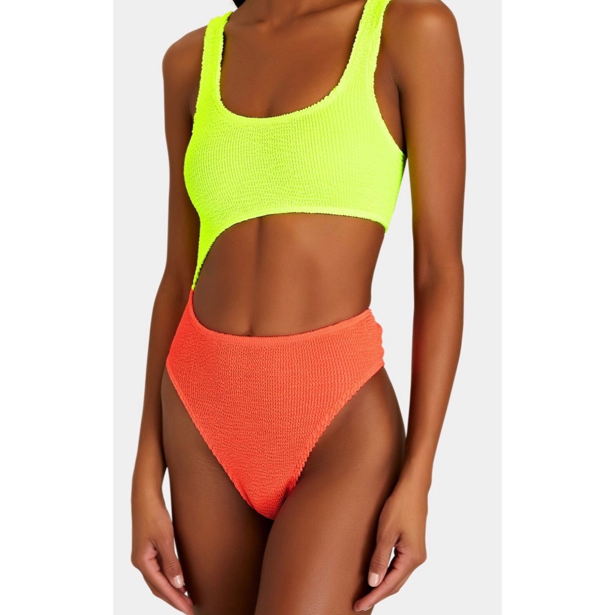 ameri 新品　WAVE SHEER SWIMWEAR Zimmy One Piece - Performance Swimwear for Active Women