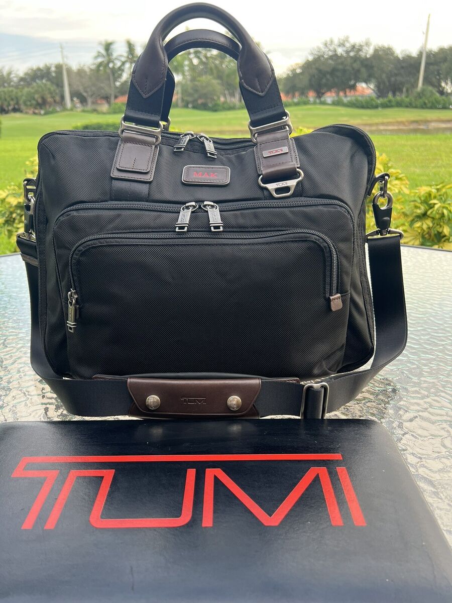 TUMI ALPHA BRAVO Yuma Slim Brief Messenger Bag Nylon Leather TUMI ALPHA BRAVO Yuma Slim Brief Messenger Bag Nylon Leather