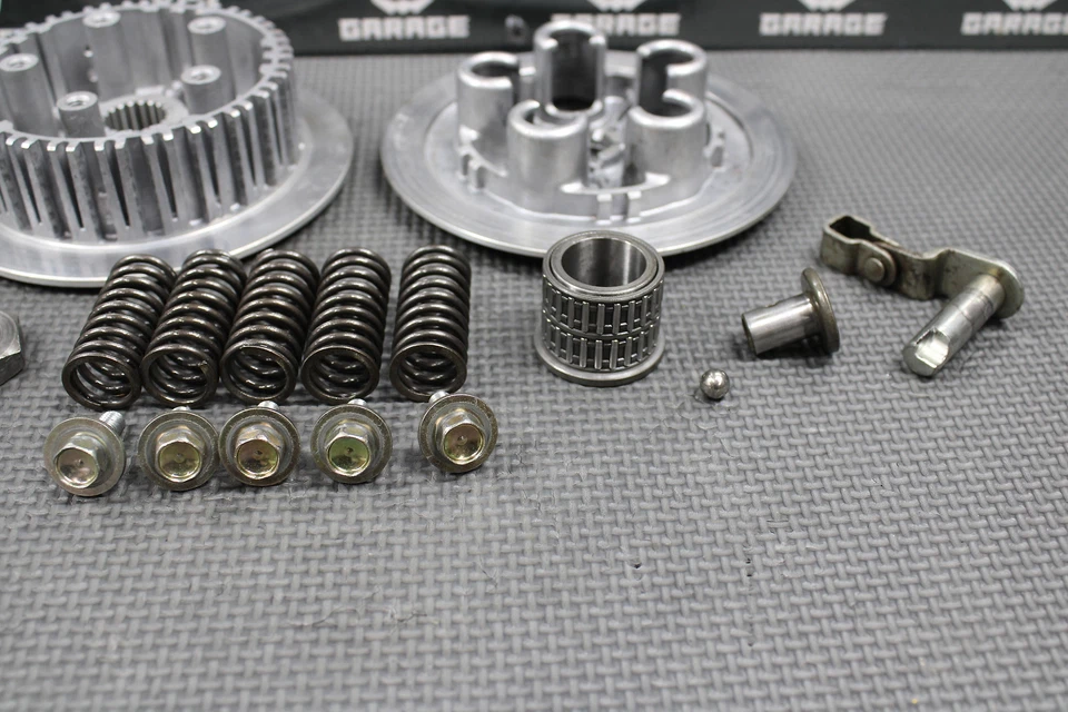 1999 87-99 HONDA CR125R OEM ПОЛНОЕ СЦЕПЛЕНИЕ С ПРУЖИНАМИ КОРЗИНА СТУПИЦА 22100-KZ4-700 - Изображение 2 из 4