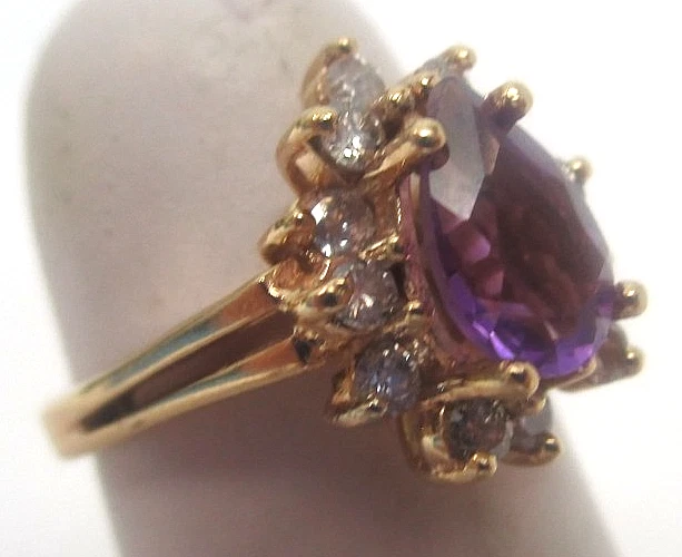 Anillo Vintage Oro Amarillo 14k Amatista y Diamantes Talla 4.5 1.75ct TW Foto 2 de 4