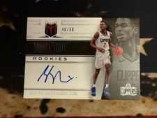 2018-19 Panini Chronicles Shai Gilgeous-Alexander Momentous RC Auto /99