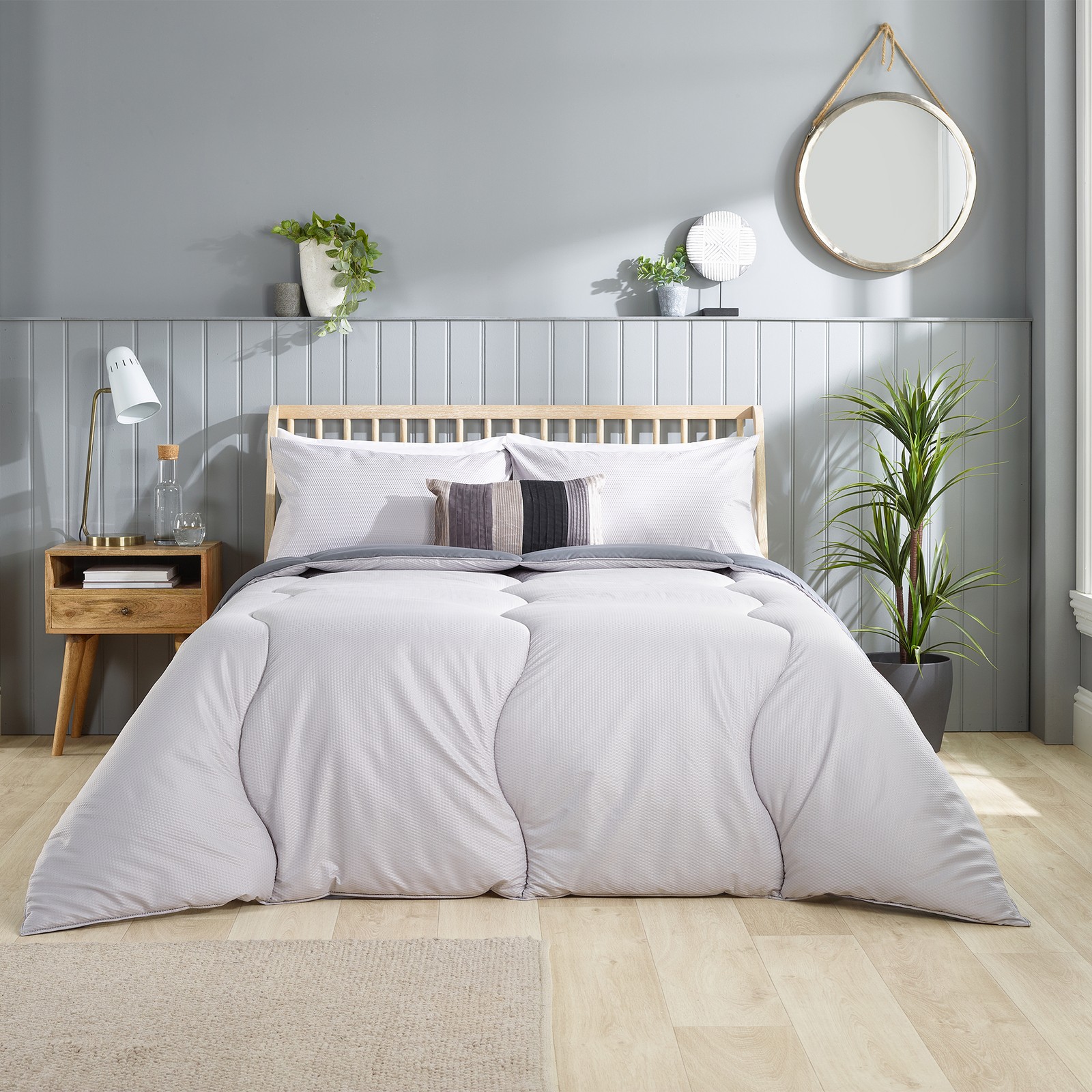Coverless Duvet with Embossed Waffle Grey Design 9.0 Tog & Pillowcase - Single - Image 2
